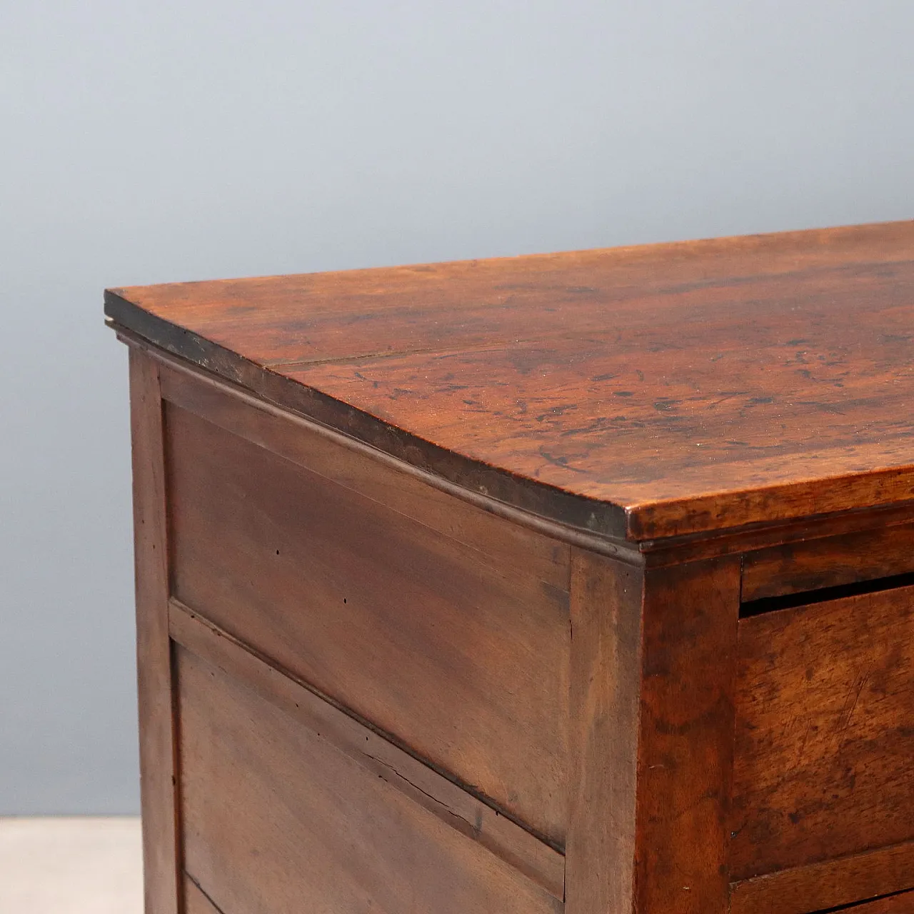 Chest of drawers in walnut, 19th century 5