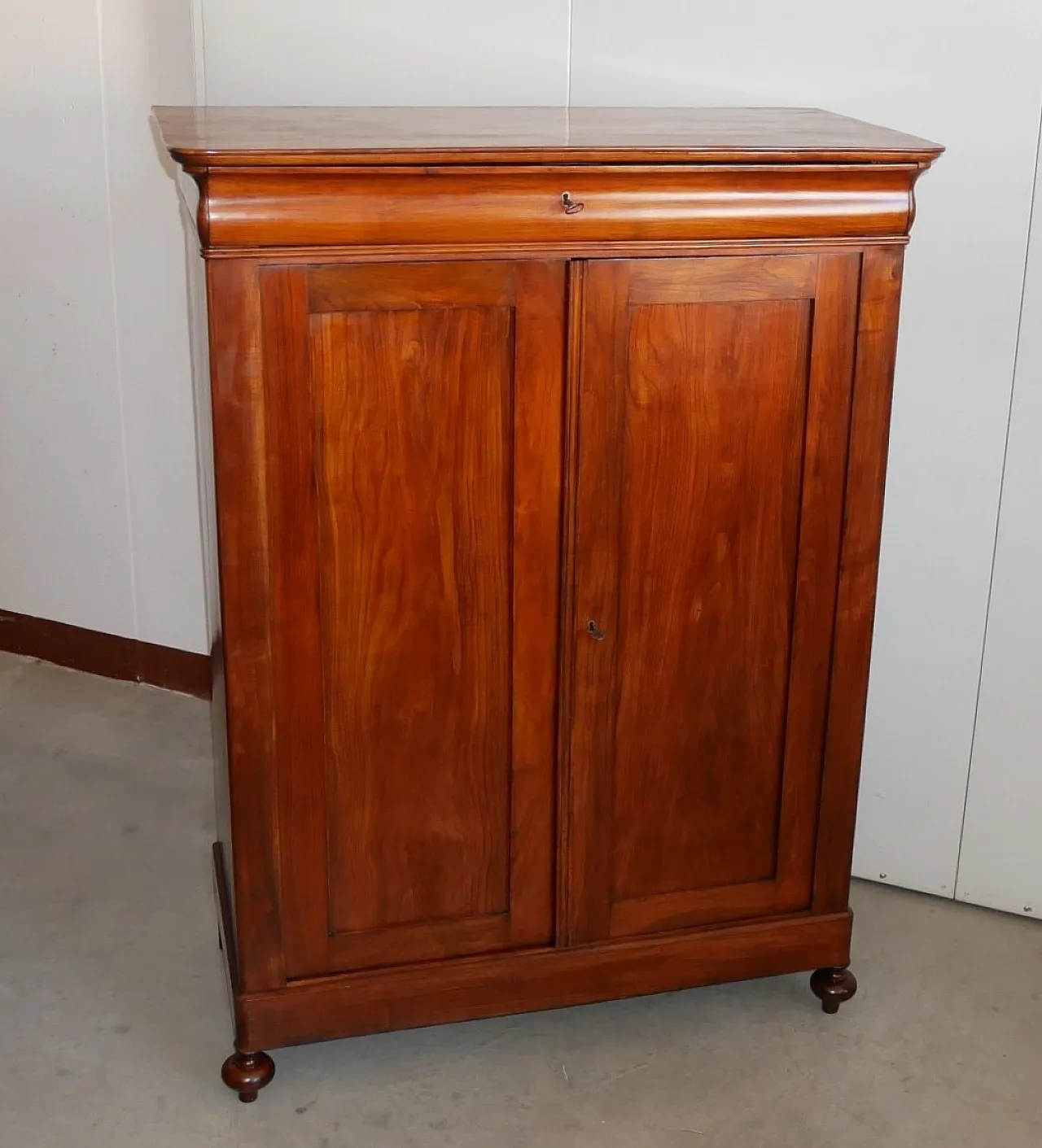 Credenza in ciliegio massello Epoca, metà '800 1
