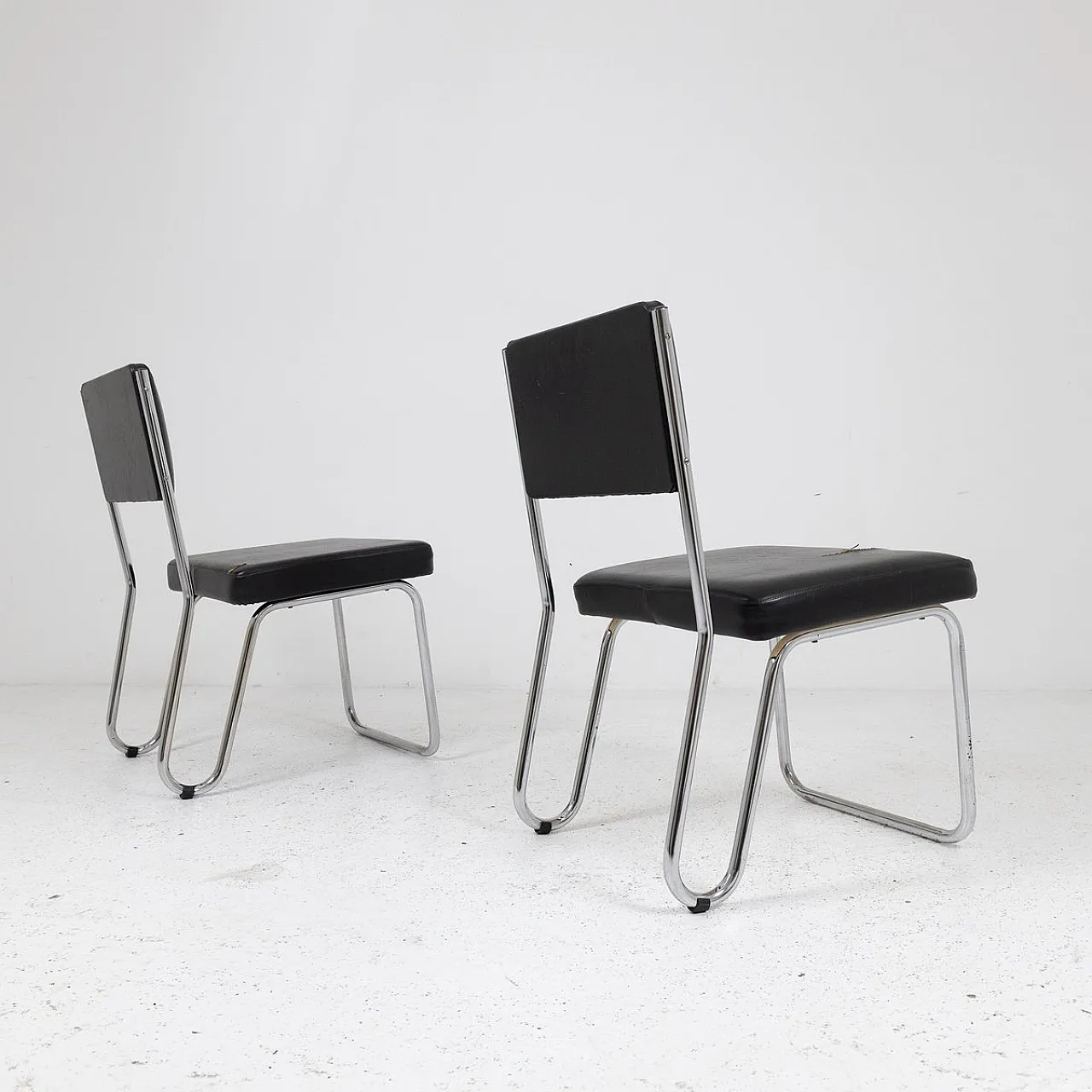 Pair of rationalist armchairs, 1950s 6