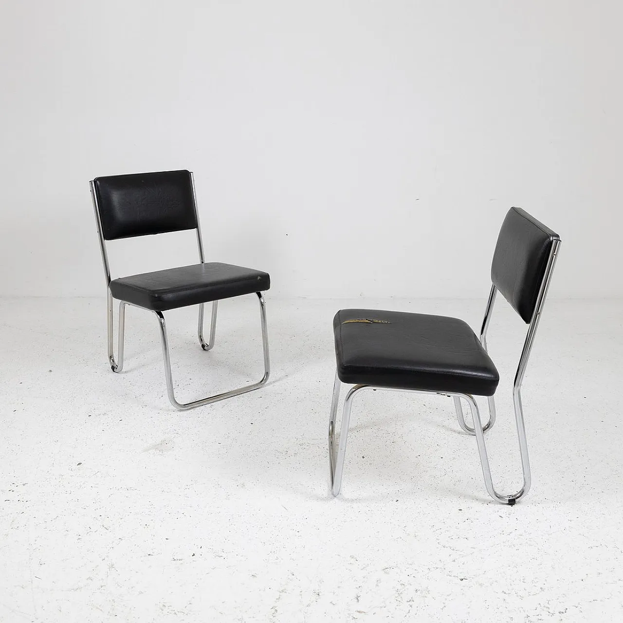 Pair of rationalist armchairs, 1950s 11