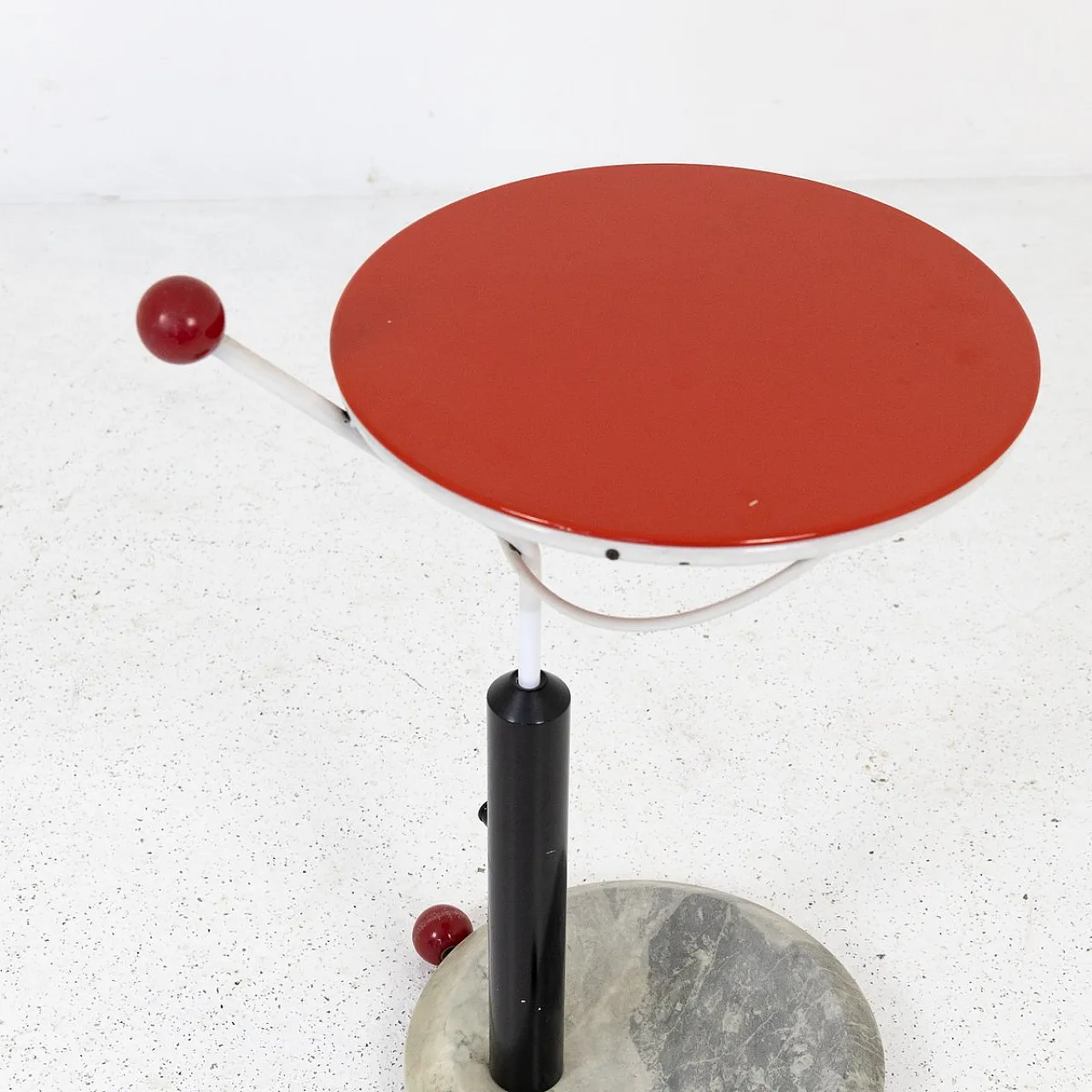 Metal and marble coffee table with wheels, 1970s 9