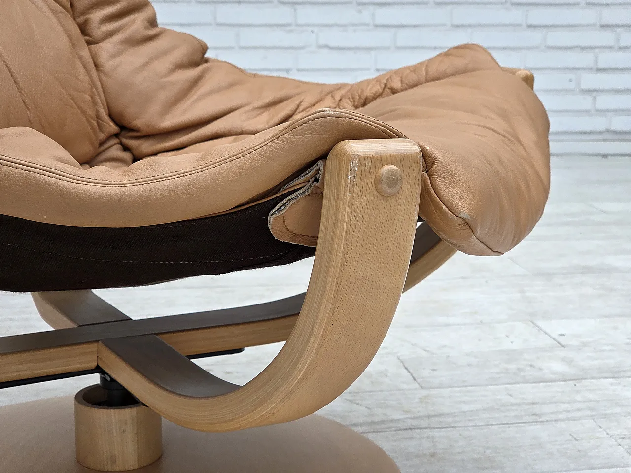 1980s, Scandinavian swivel armchair, furniture leather, bent wood. 4