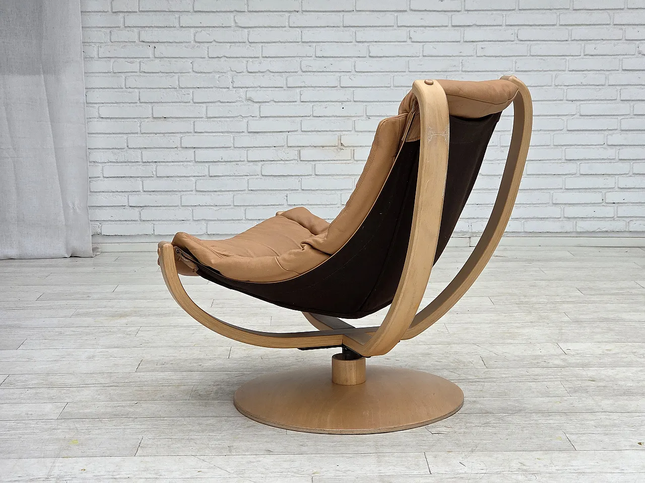 1980s, Scandinavian swivel armchair, furniture leather, bent wood. 14