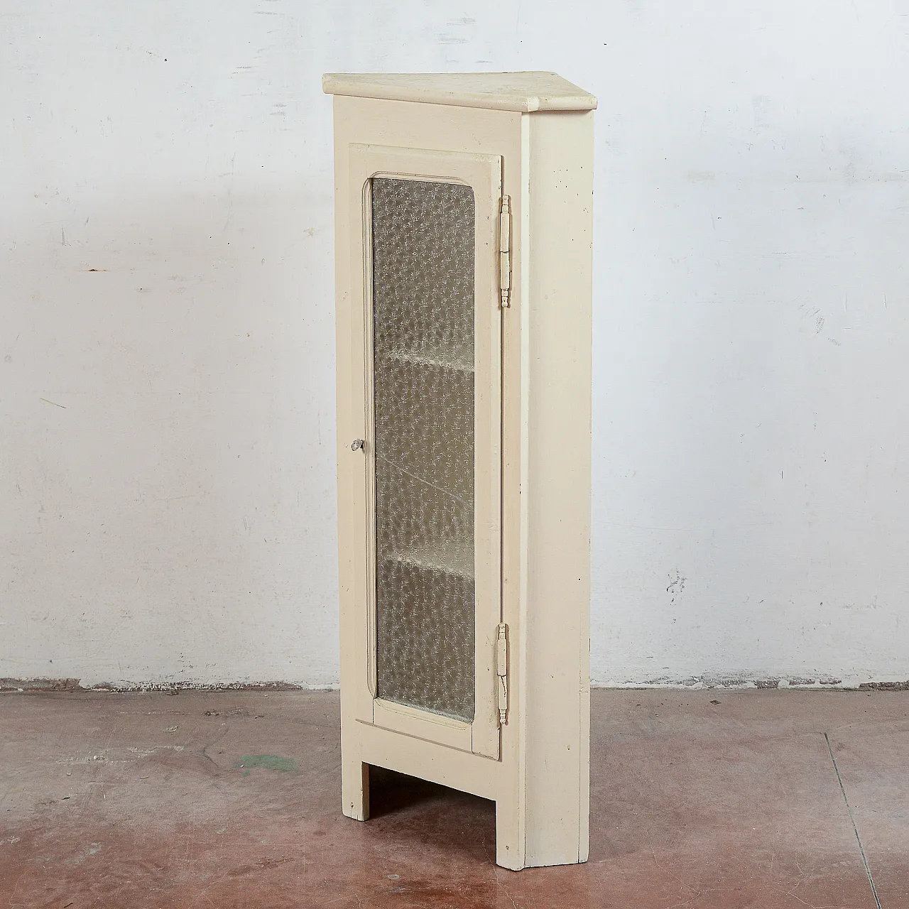 Angoliera vetrina in legno e vetro, '900 3