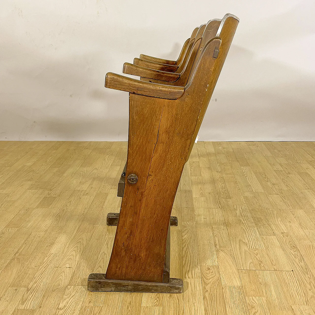Tris di sedie da cinema in massello e compensato di pioppo, anni '50 5