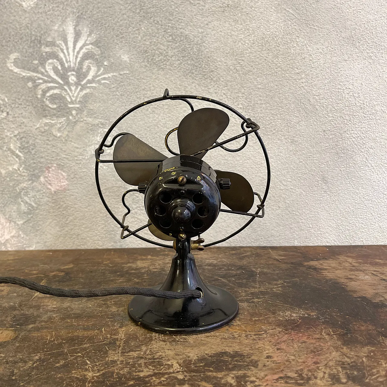 Ventilatore da tavolo General Electric Milano, anni '30 4
