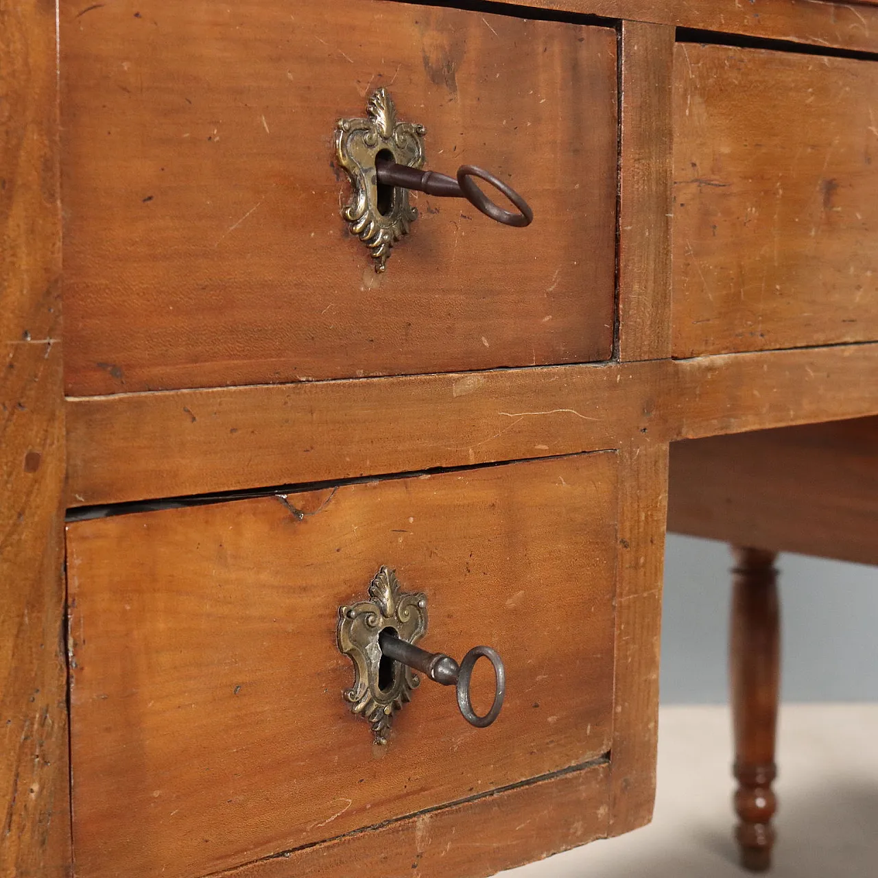 Louis Philippe open desk, 19th century 6