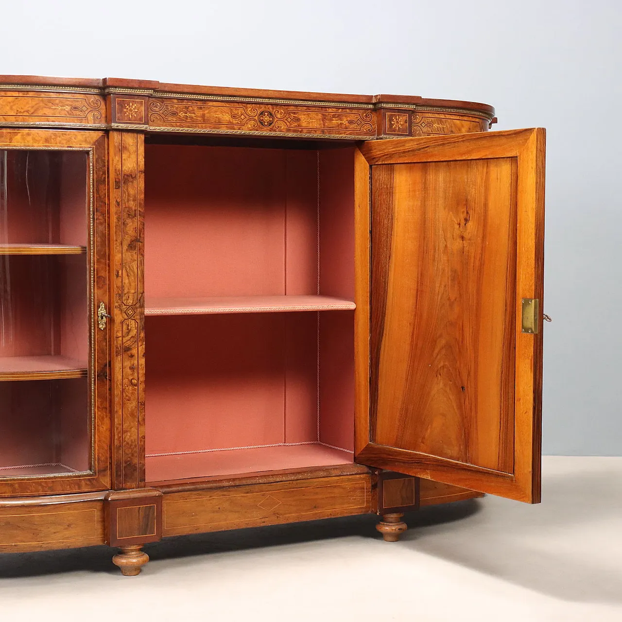 Servant veneered in walnut and mahogany, 19th century 4