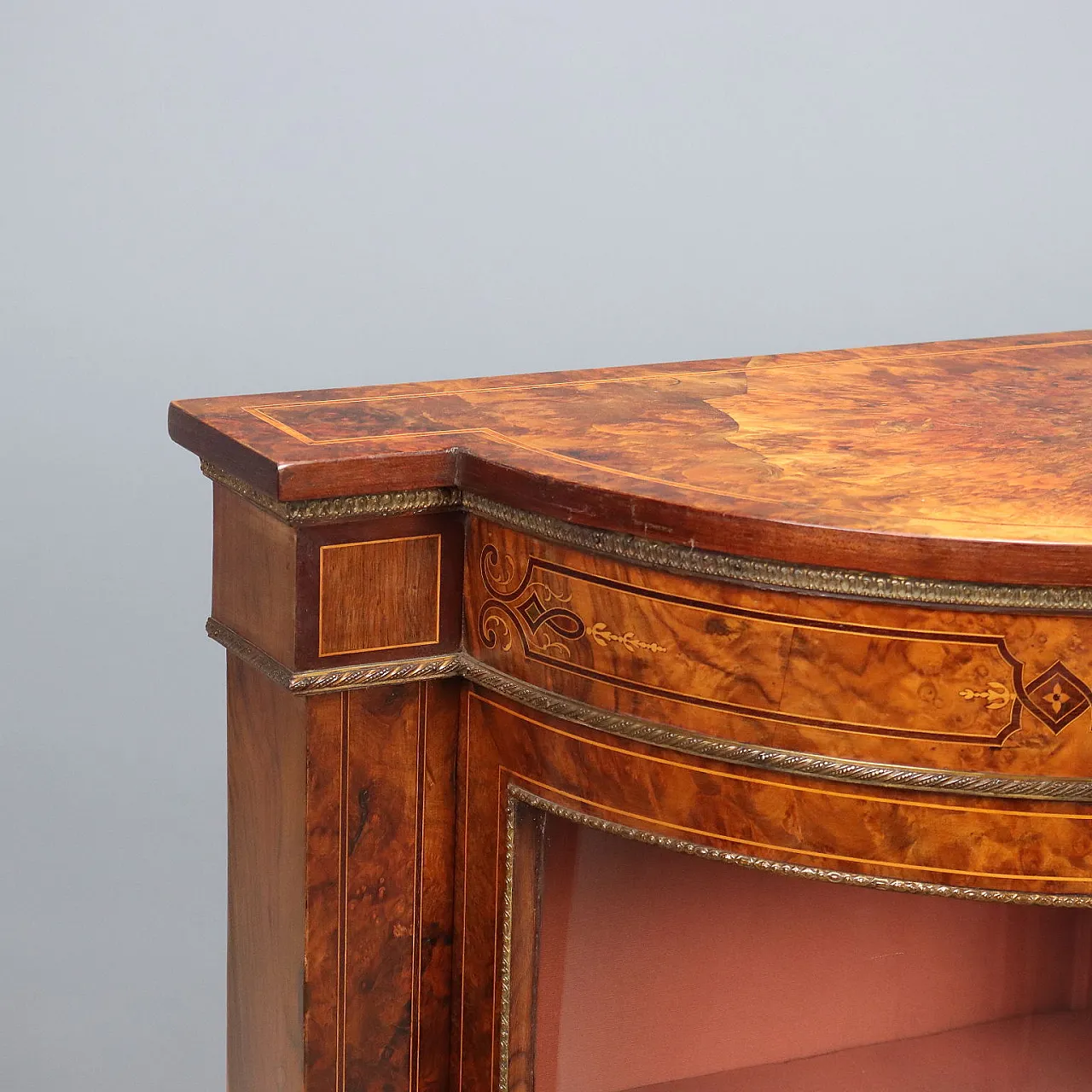 Servant veneered in walnut and mahogany, 19th century 7