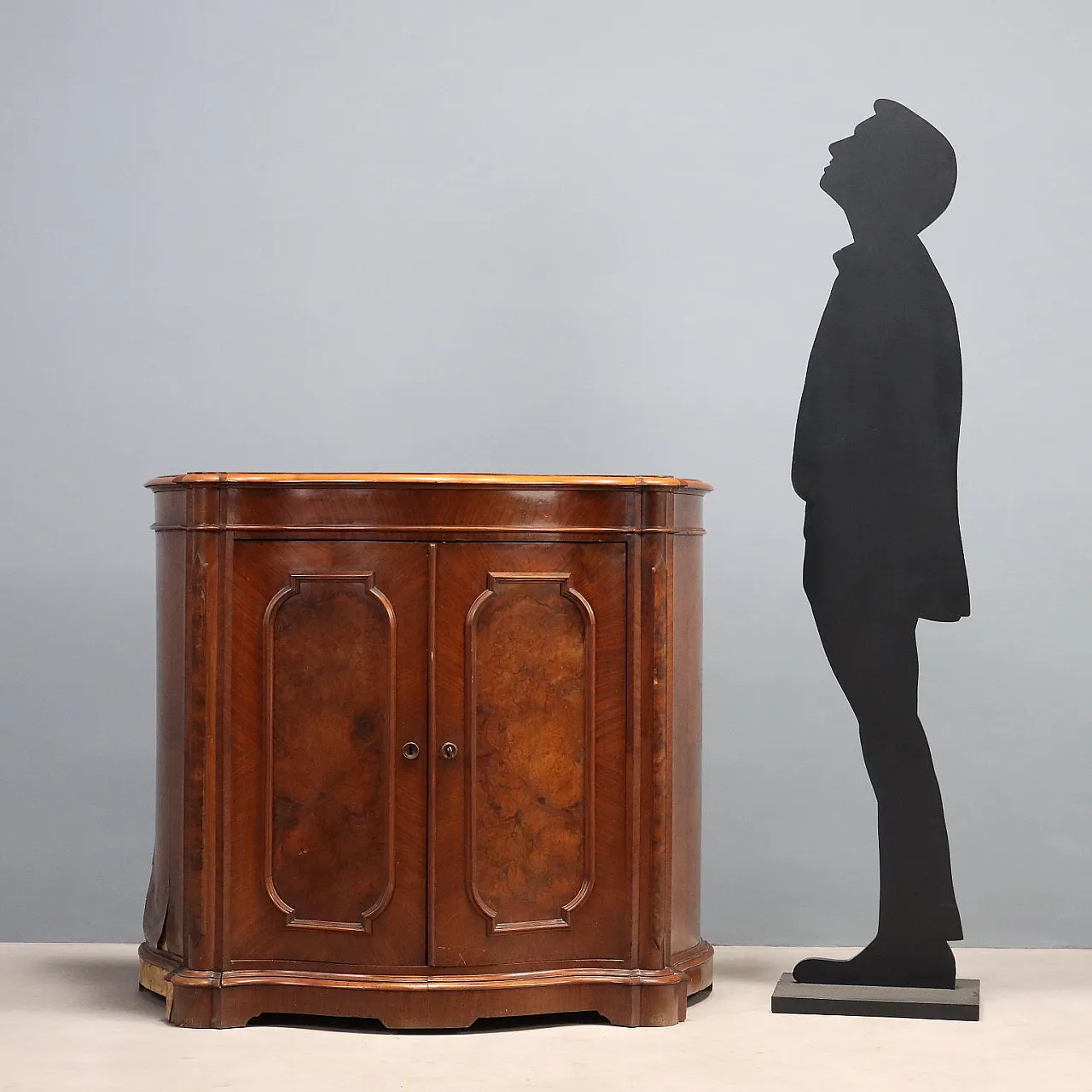 Umbertina sideboard in walnut and walnut root, 19th century 3