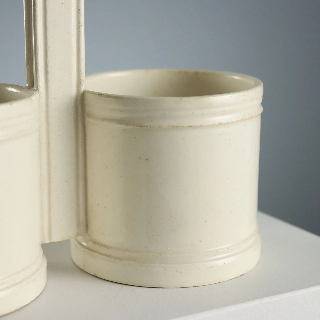 Earthenware bottle holder, 19th century 4