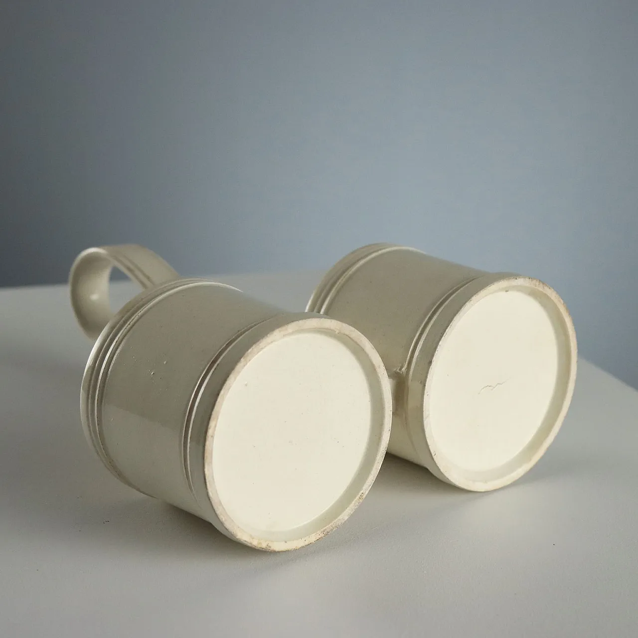 Earthenware bottle holder, 19th century 7