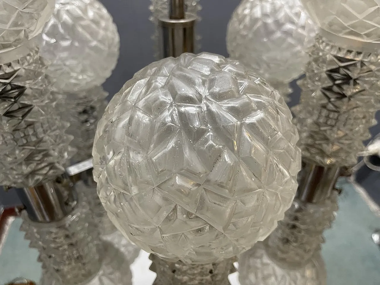 Large Sputnik chandelier in chromed metal and crystal attributed to Mazzega, Italy, 1970s 11