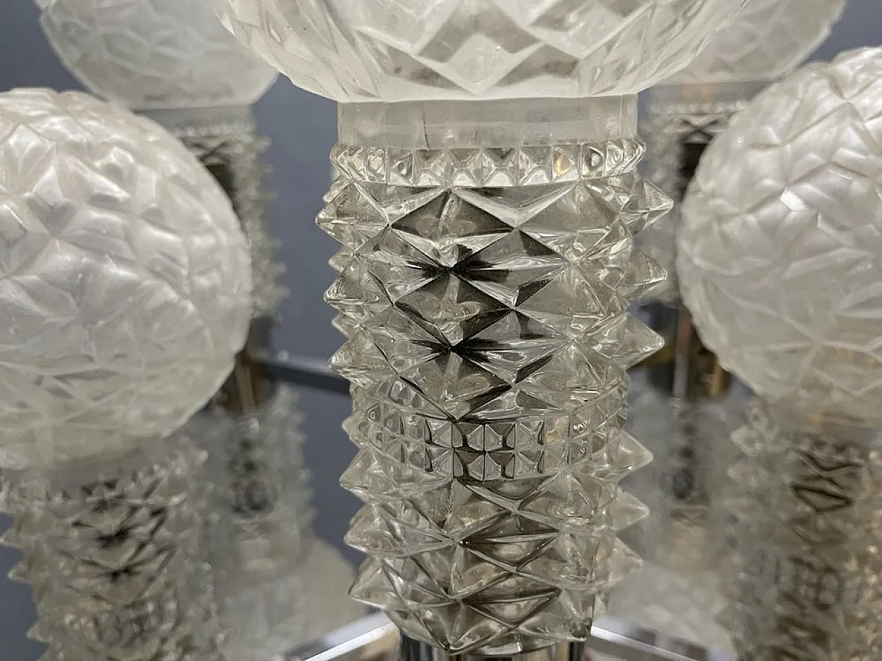 Large Sputnik chandelier in chromed metal and crystal attributed to Mazzega, Italy, 1970s 12