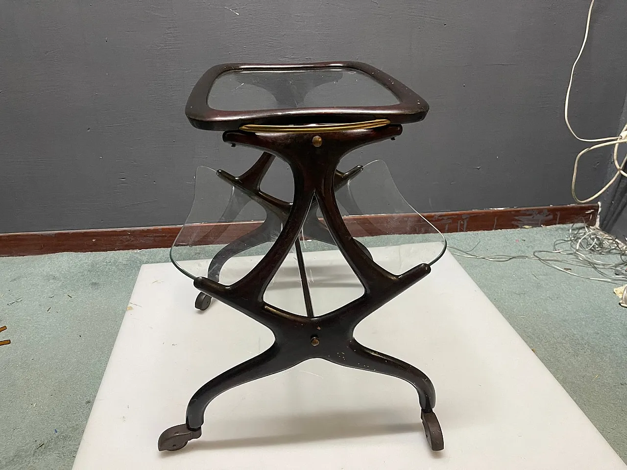 Portariviste con rotelle di Cesare Lacca per Cassina, anni '50 15