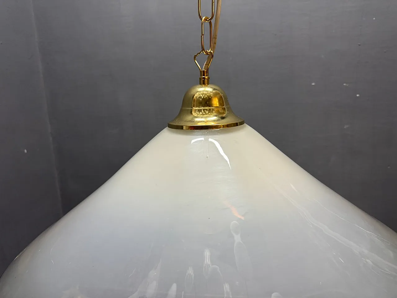 Mid-Century white Murano glass pendant lamp with black border, Italy, 1970s 12