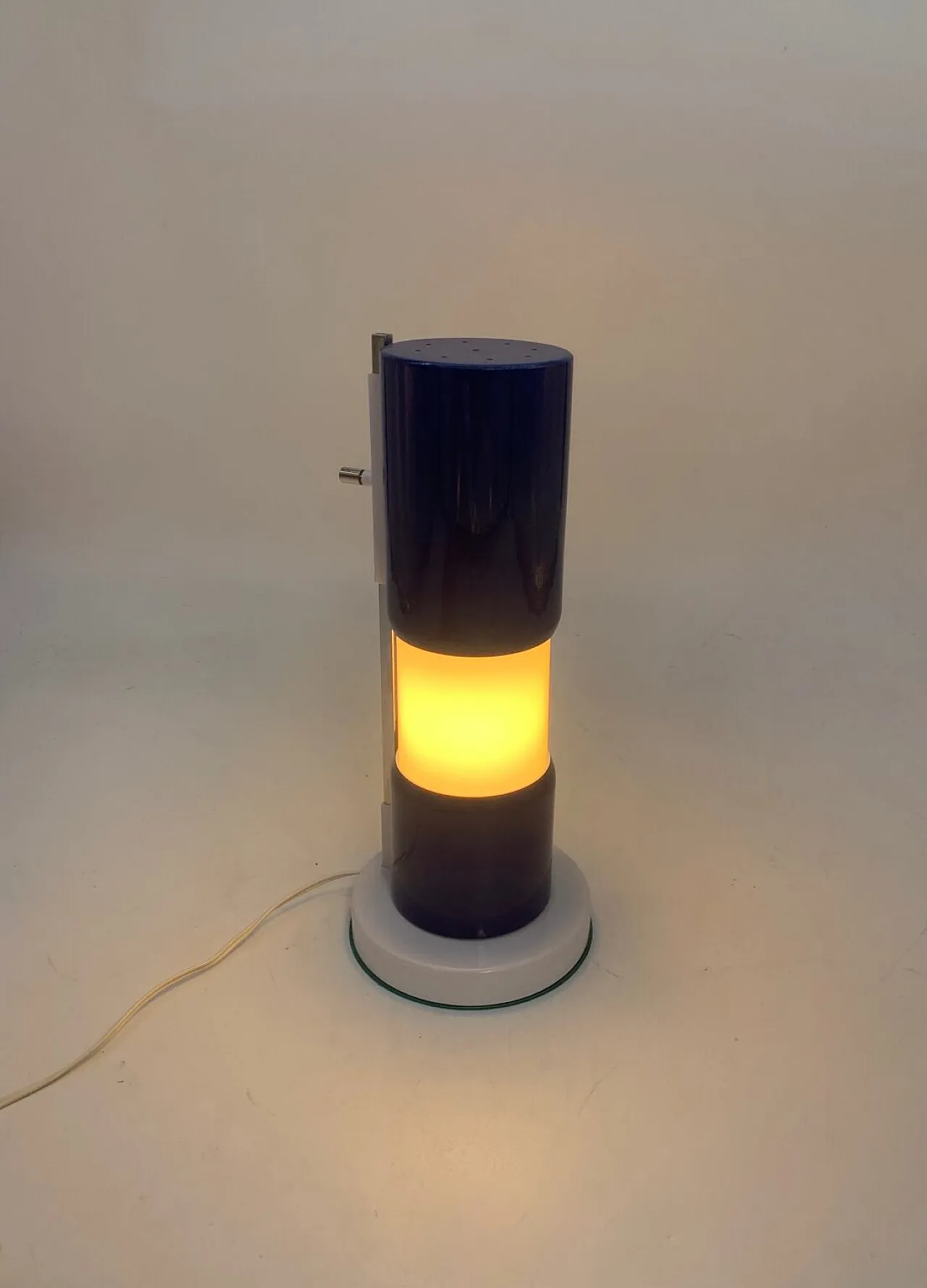 Lampada da tavolo attribuita ad Angelo Lelii per Arredoluce, anni '50 2