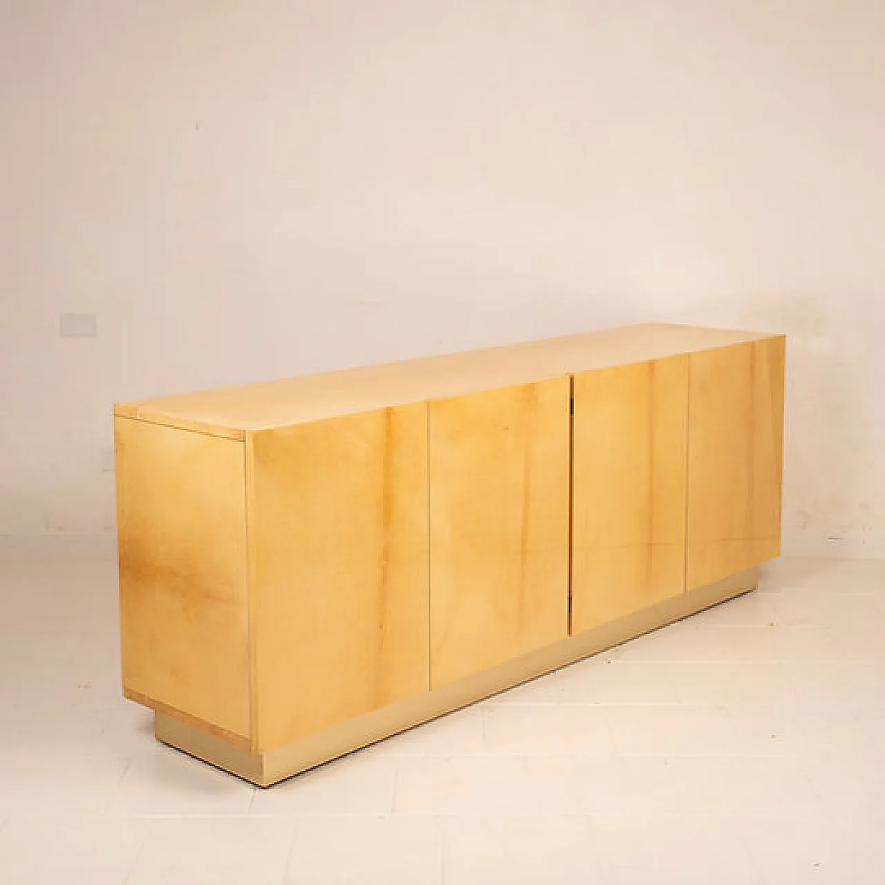 Giorgio Tura parchment and brass sideboard for Tura Milano, 1970s 3