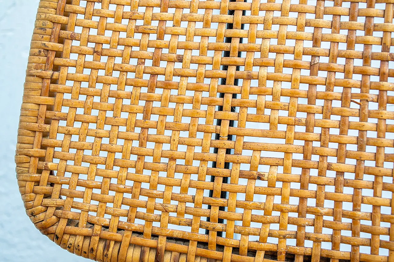 Pair of 550 dining chairs in wicker by Dirk Van Sliedregt, 1950s 4