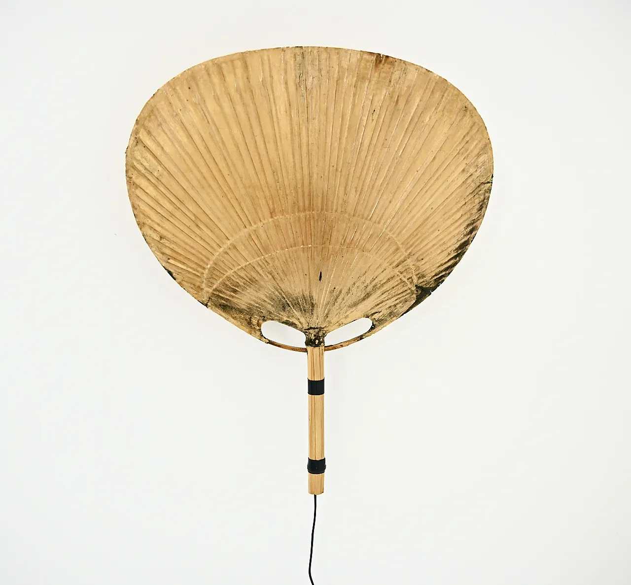 Coppia di lampade da parete "Uchiwa" di Ingo Maurer per M Design, anni '70 9