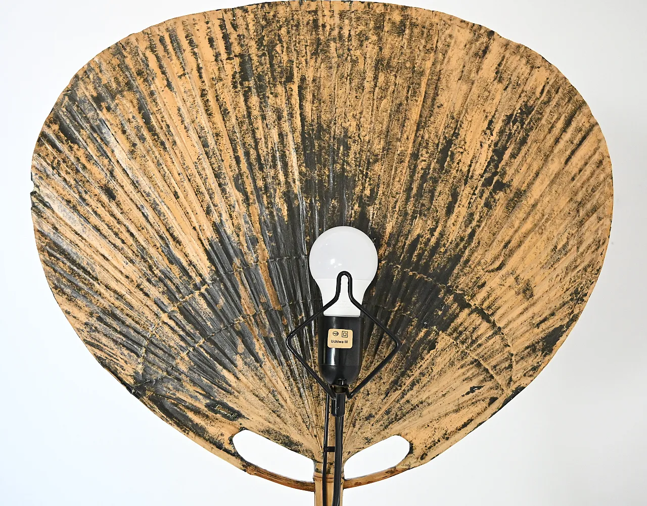 Coppia di lampade da parete "Uchiwa" di Ingo Maurer per M Design, anni '70 10