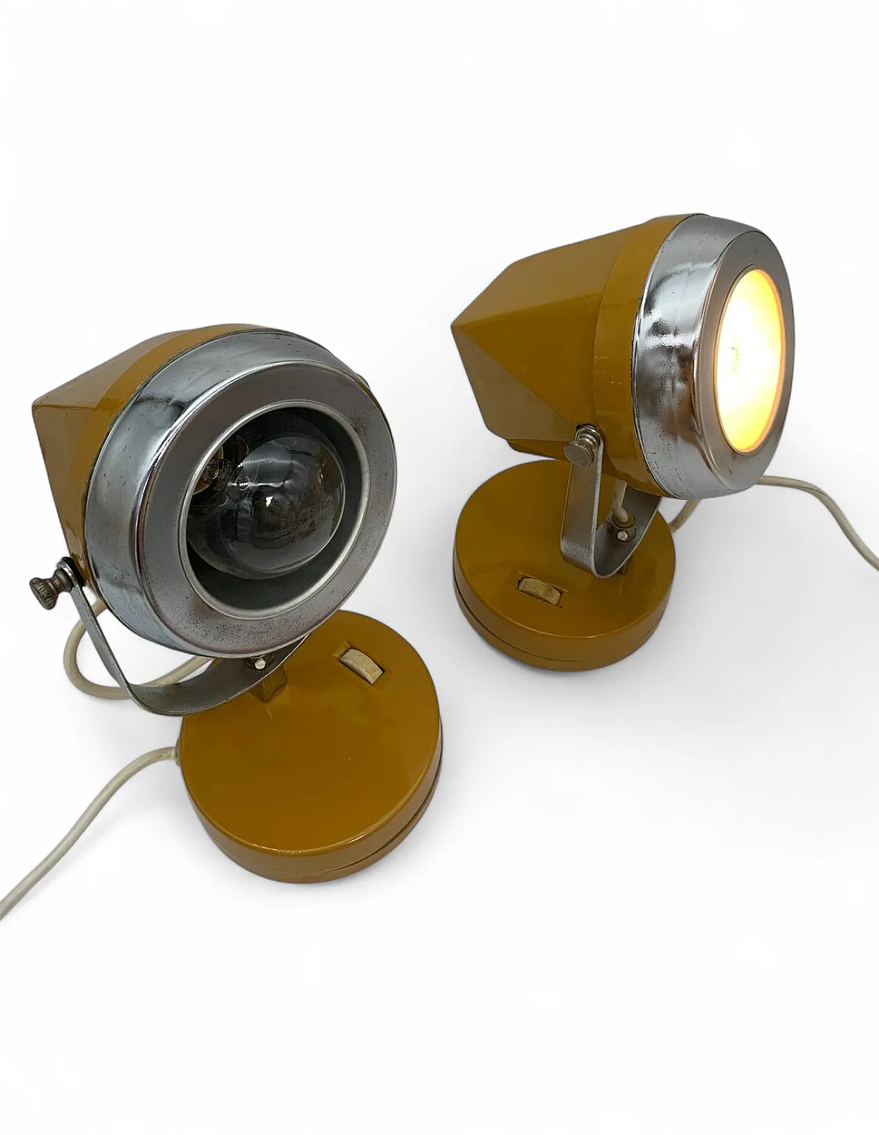 Pair of table lamps attributed to Reggiani, 1970s 5