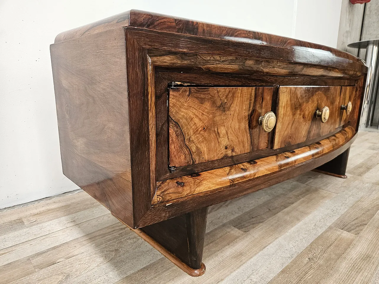 Toelette toscana anni ’40 in radica di noce 3