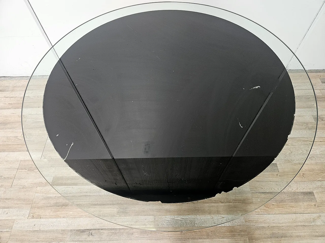 Table from the UFO series by Luigi Saccardo for Arrmet, 1970 4