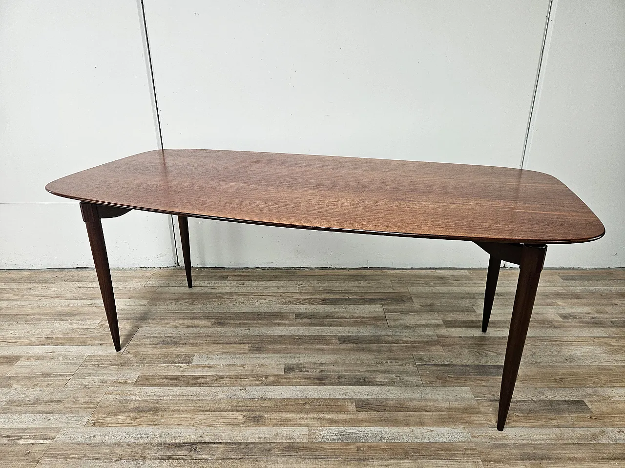 Dining table by Gaetano & Alessandro Besana, 1960 1