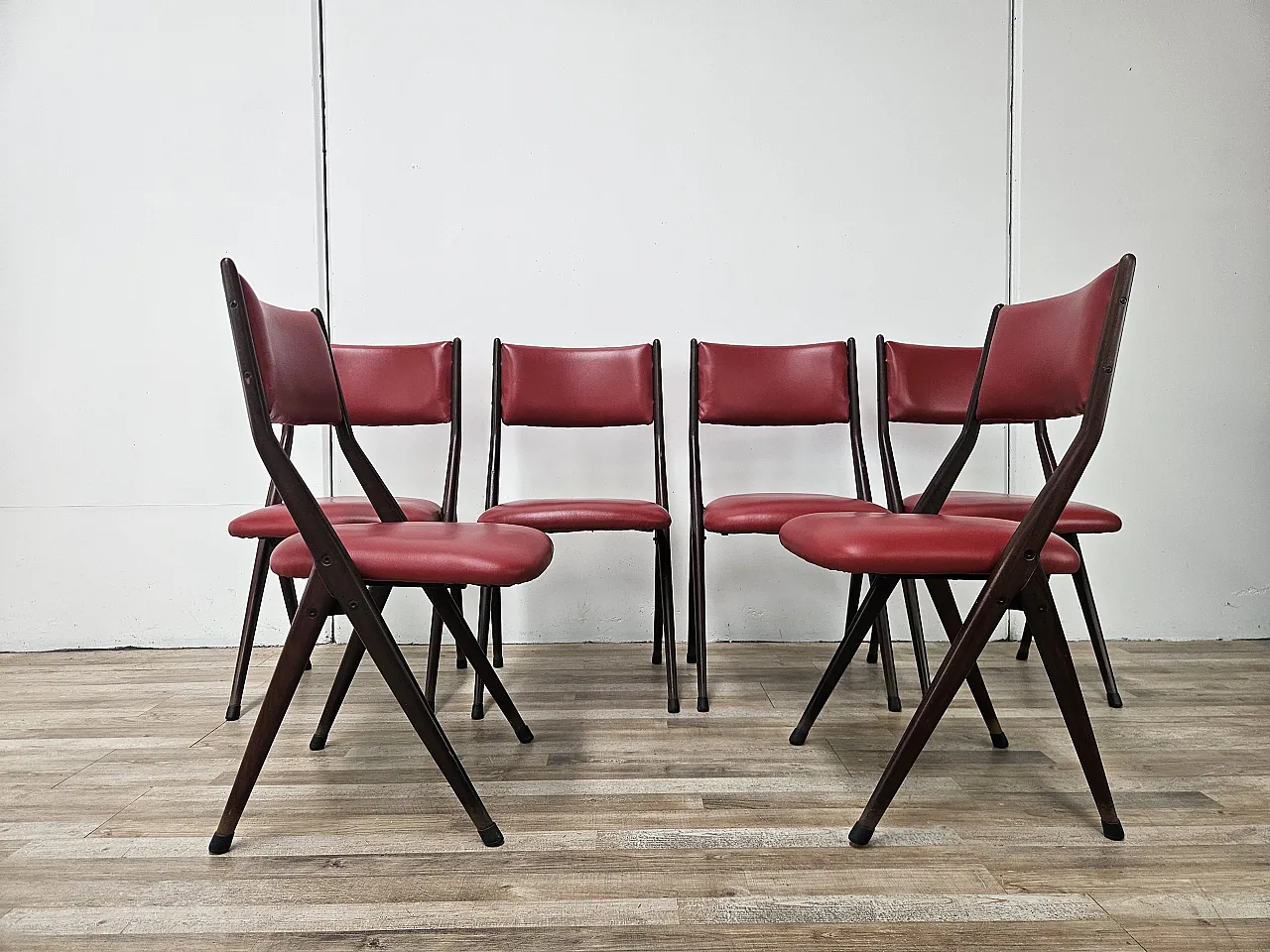 Six chairs by Gaetano and Alessandro Besana, 1960 3