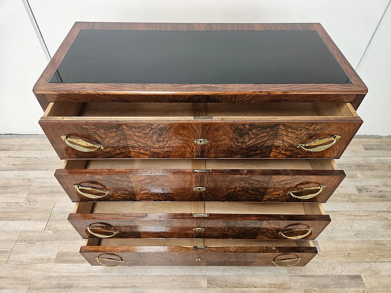 1940s Art Deco chest of drawers in walnut root with black glass top 12