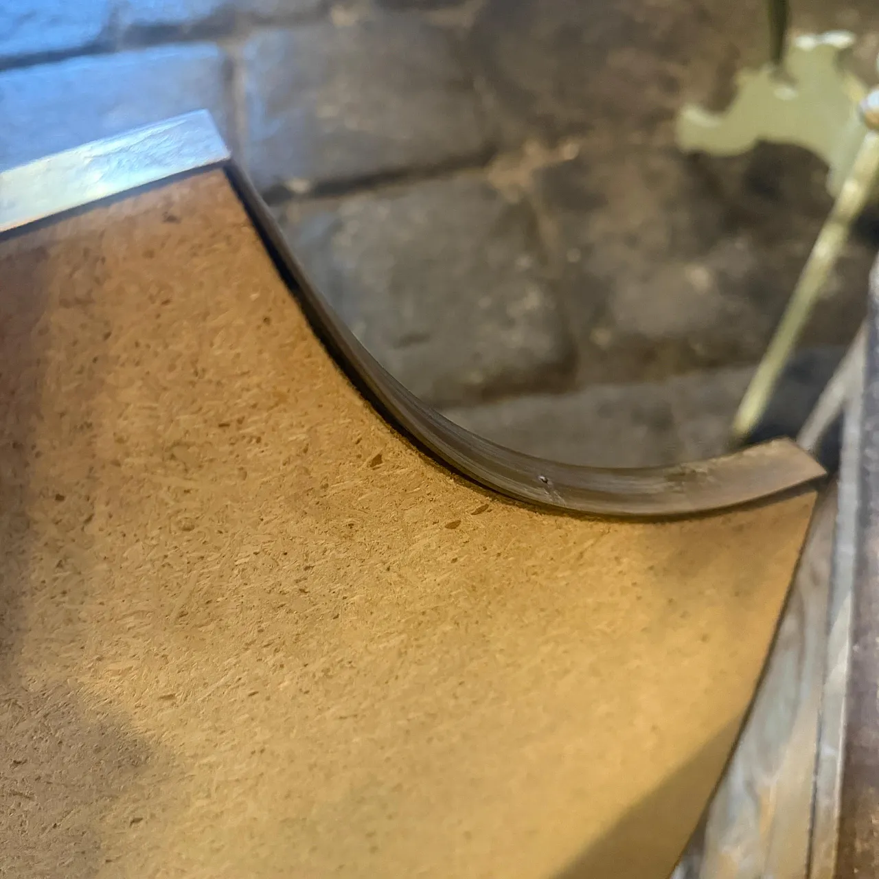 Specchio da parete con scudo d'ottone di Gio Ponti, anni '50 8