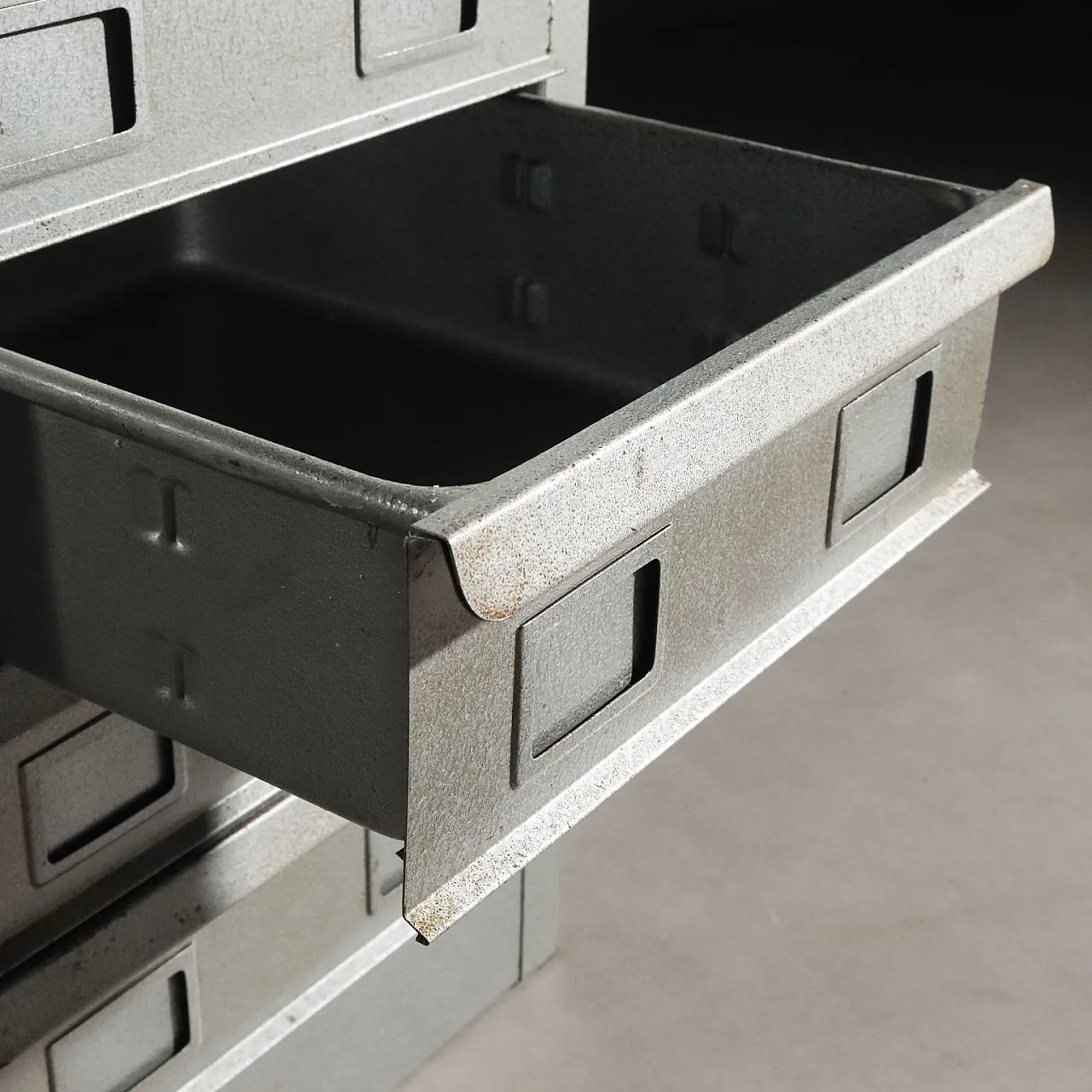 Metal classifier with ten drawers, 20th century 8