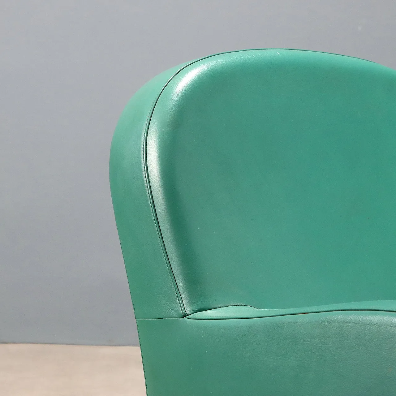 Daisy armchair by Poltrona Frau, 20th century 5