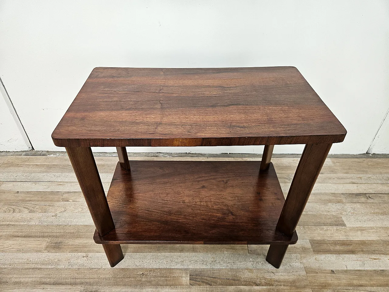 1950s Art Deco coffee table in walnut 1