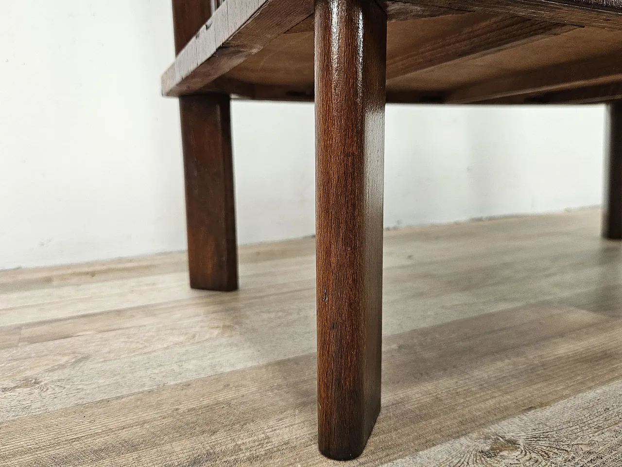 1950s Art Deco coffee table in walnut 13