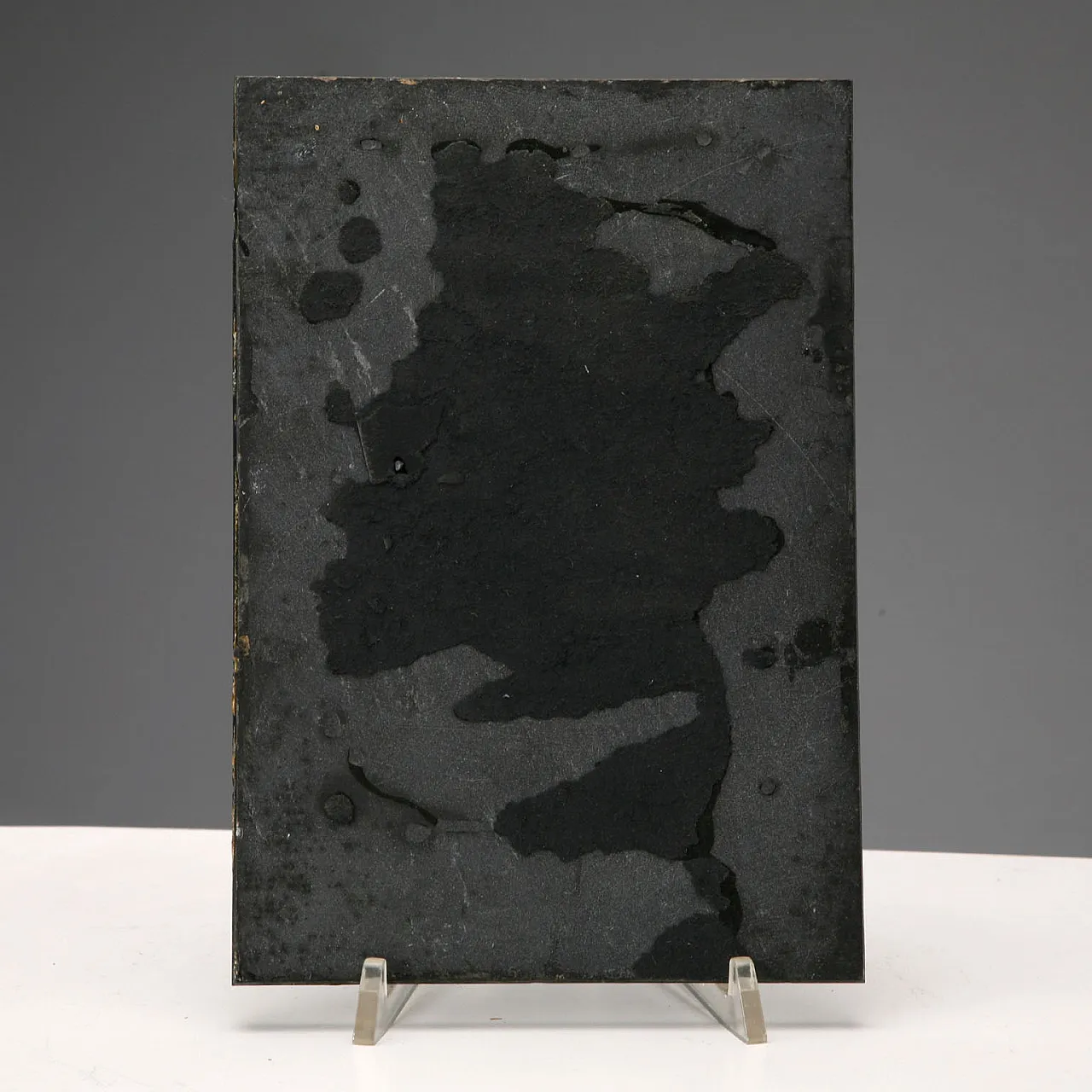 Semi-precious stone plaque with clerk inlay, 20th century 4