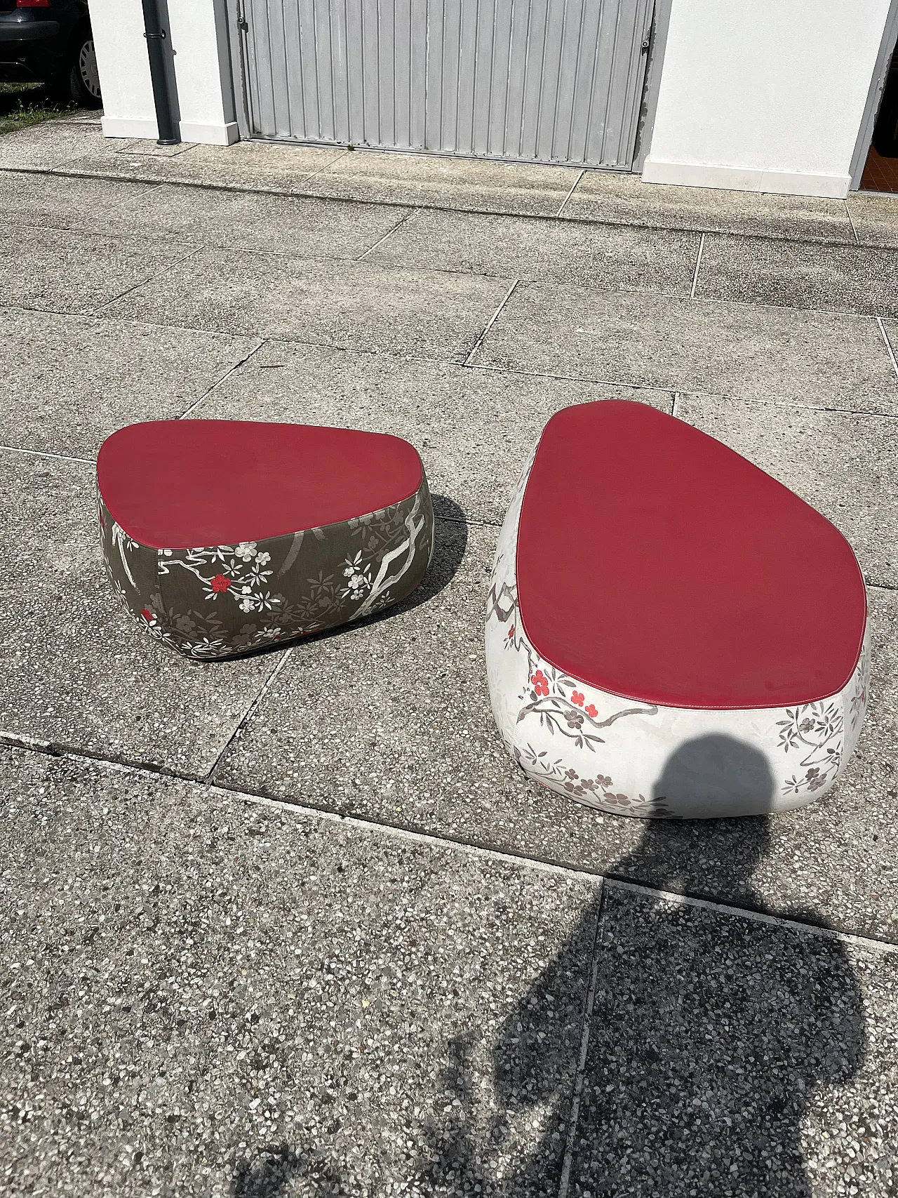 Pair of Moroso Fjord poufs by Patricia Urquiola, 2000s 2
