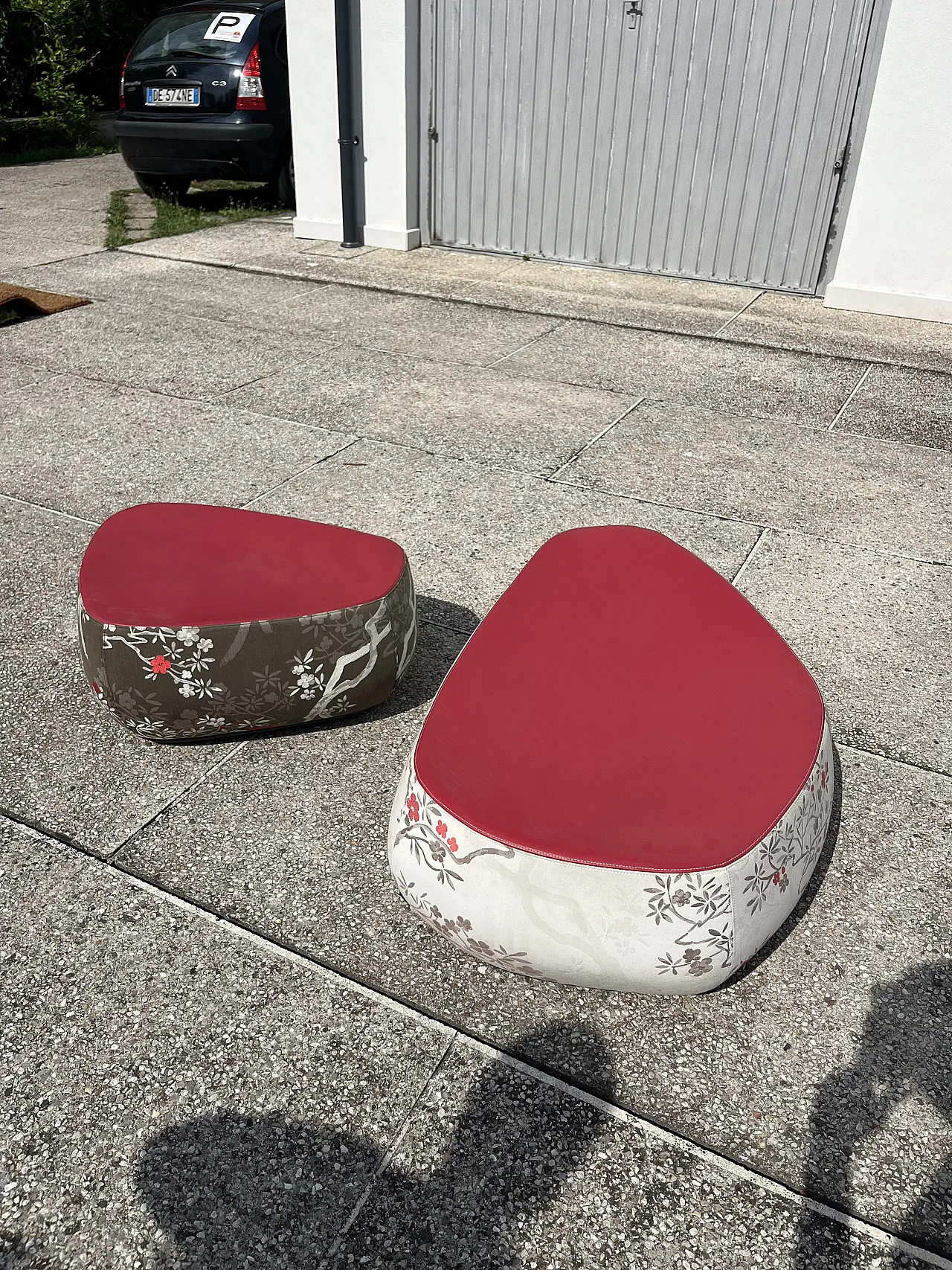 Pair of Moroso Fjord poufs by Patricia Urquiola, 2000s 8