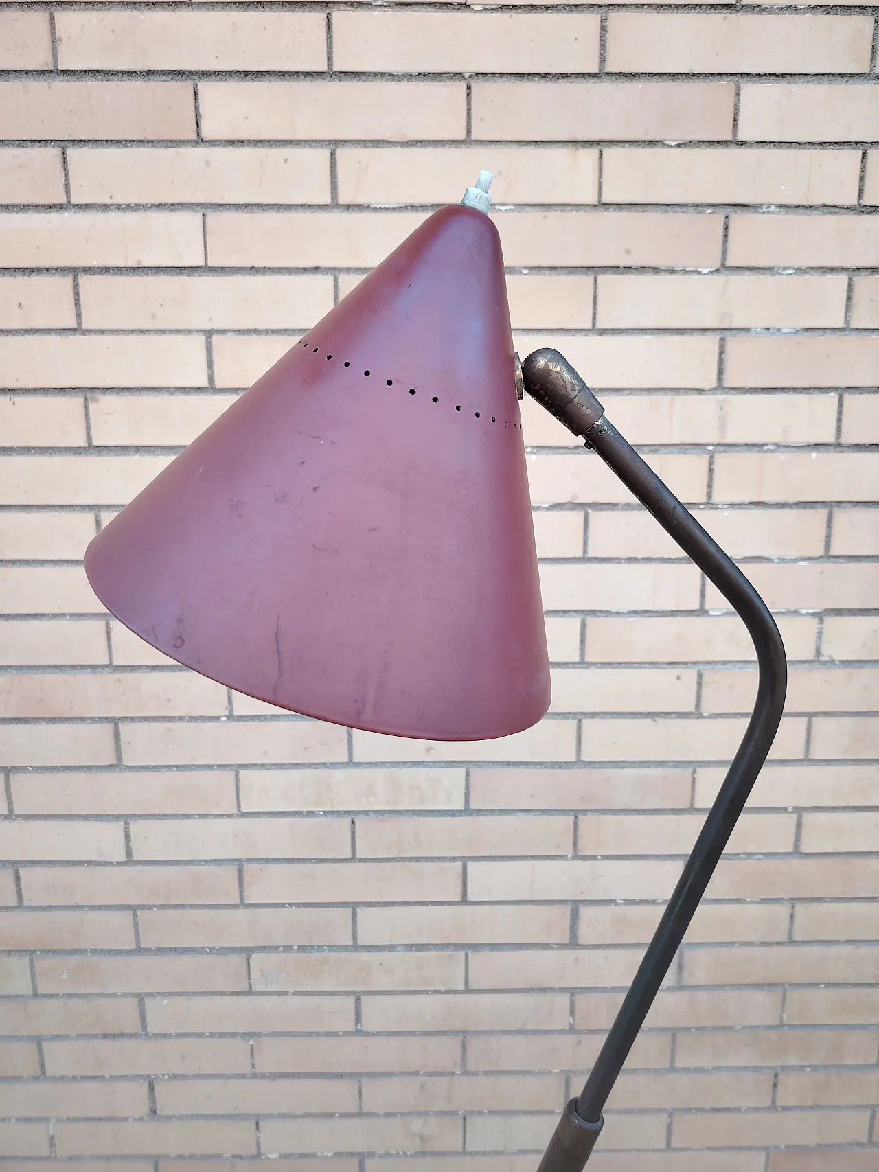 Floor lamp by Giuseppe Ostuni for Oluce, 1950s 2