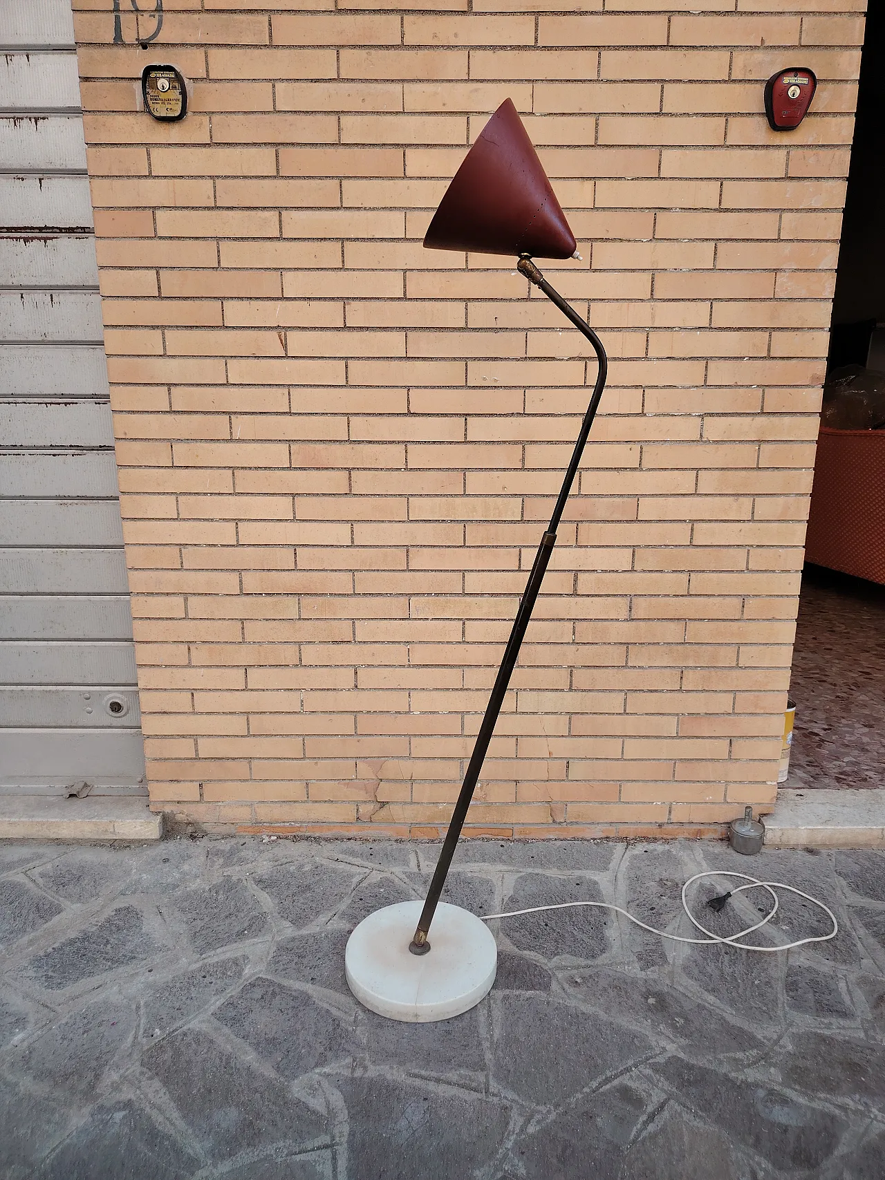 Floor lamp by Giuseppe Ostuni for Oluce, 1950s 3