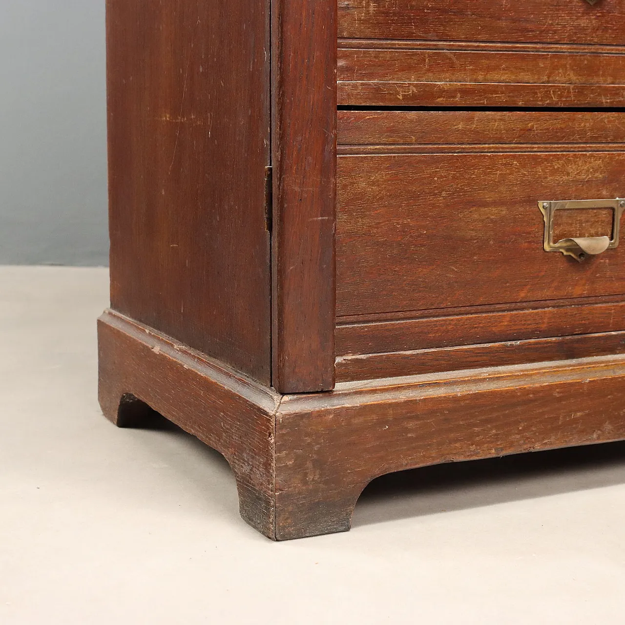Oak chest of drawers, ealry 20th century 8