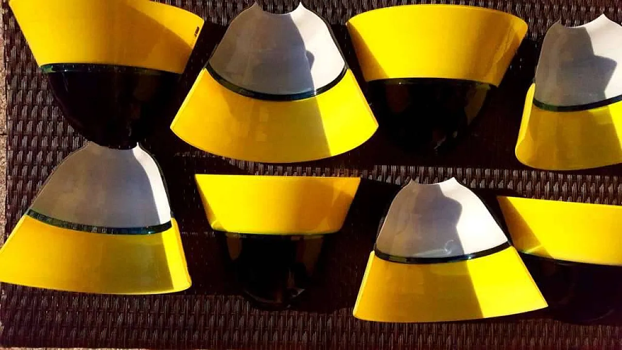 Pair of Murano Glass Wall Sconces yellow and black, late 20th Century 4