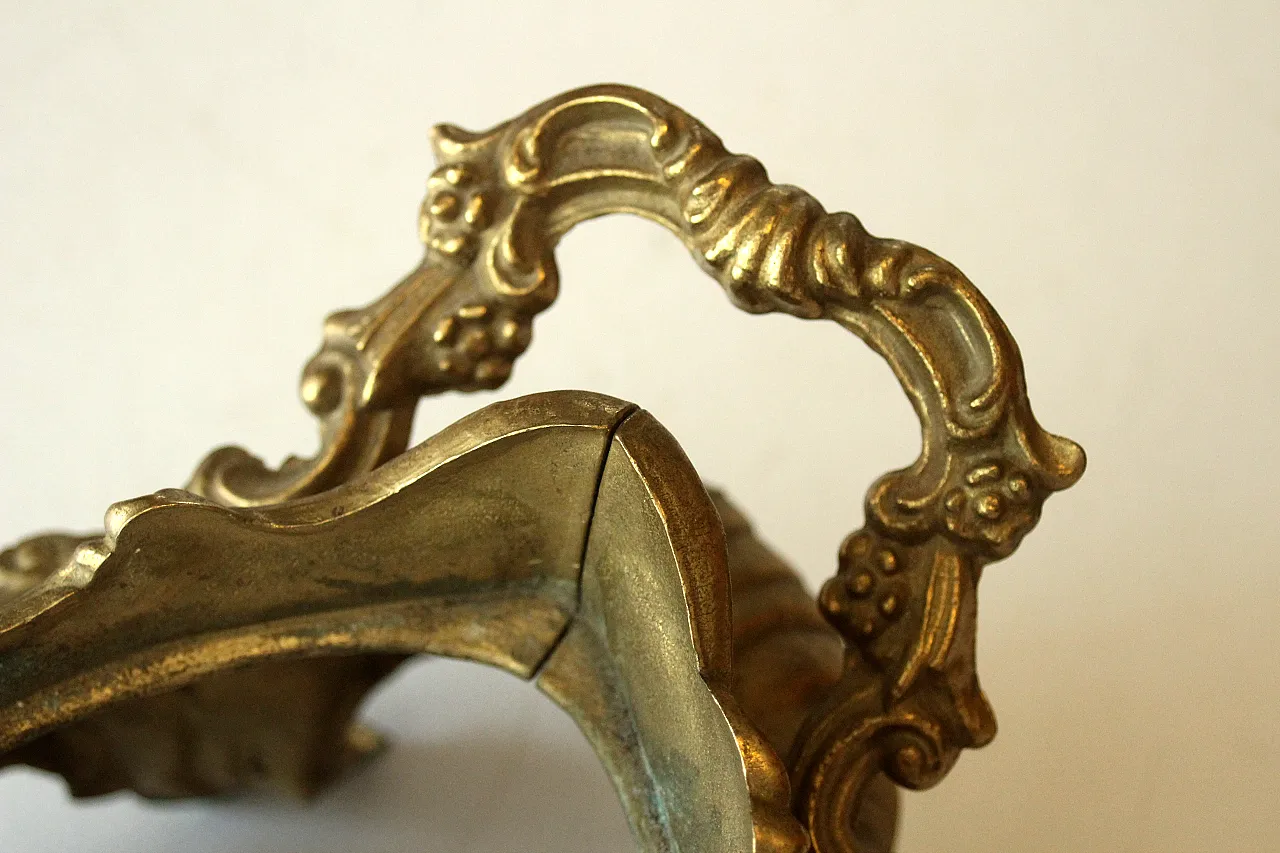 Art Nouveau solid brass jardiniere with metal insert, 20th century 9