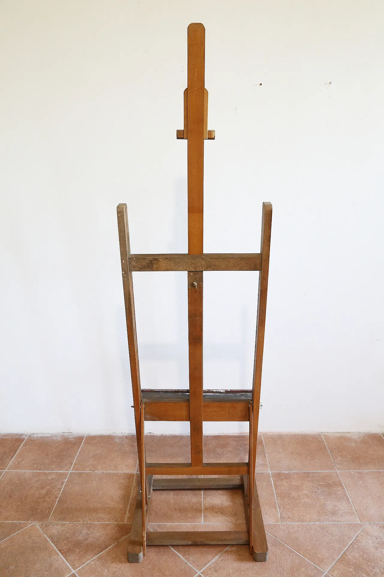 Beech wood painter's studio easel, 1970s 14