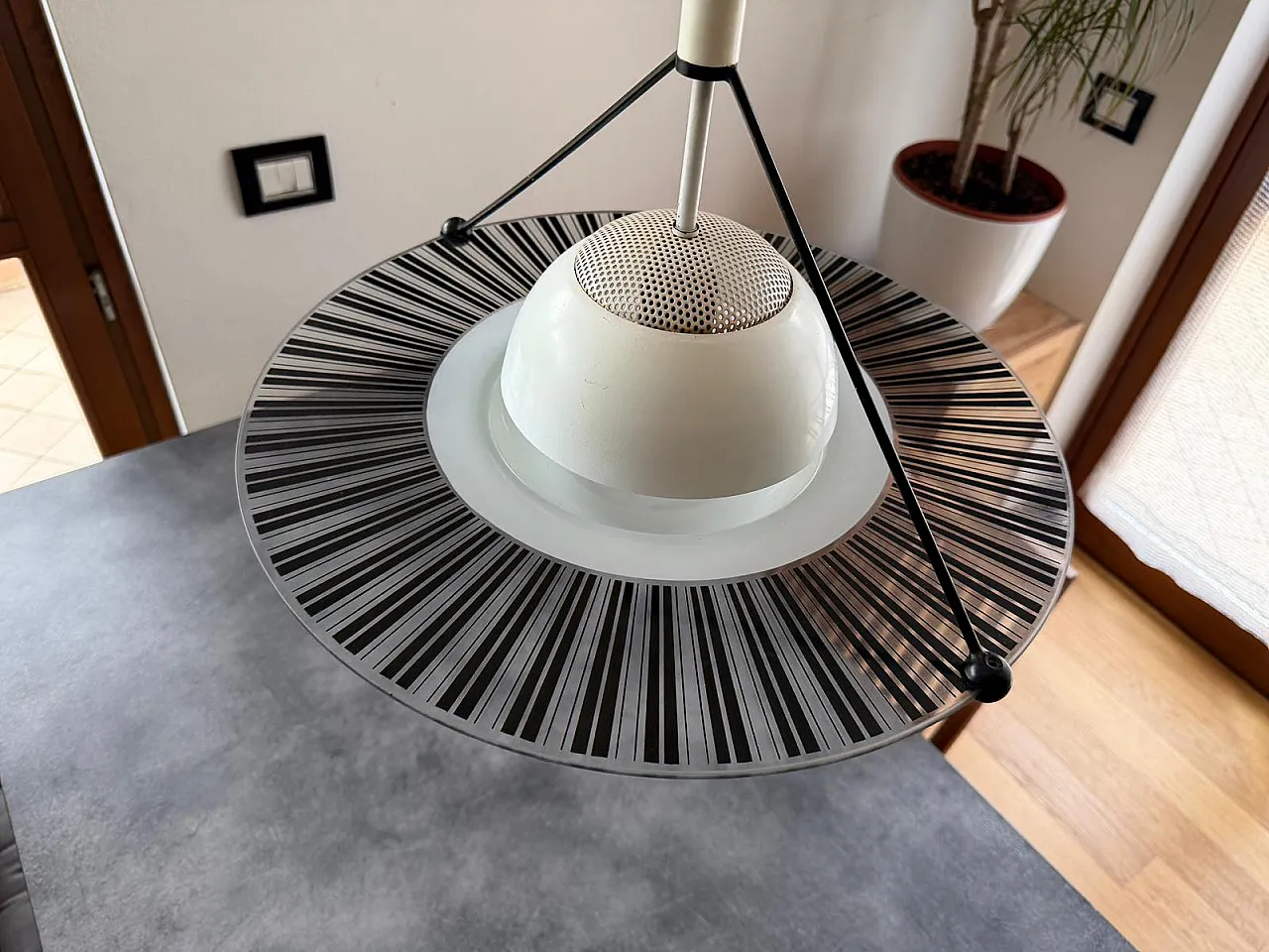 Space Age optical glass saliscendi pendant lamp, 1970s 3