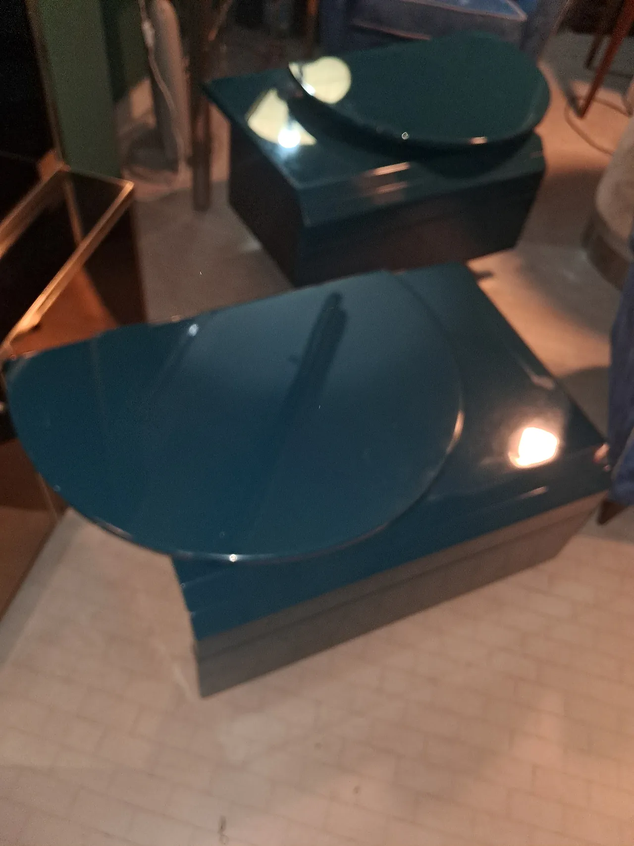 Pair of nightstands by Giovanni Offredi for Saporiti, 1980s 9