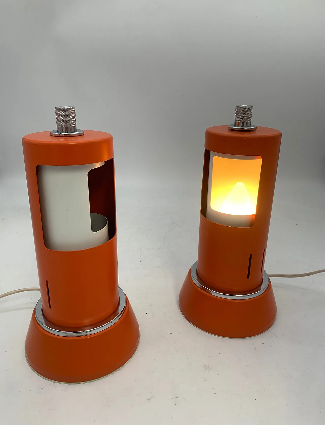 Coppia di lampade da tavolo Space Age, anni '70 2
