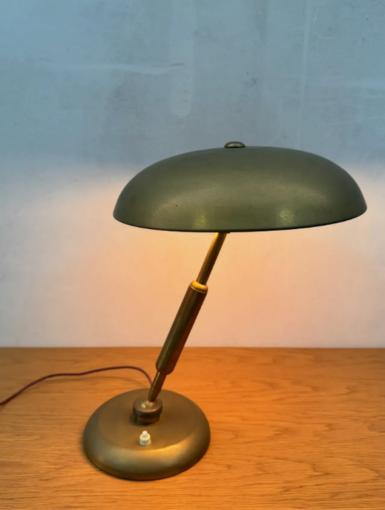 Giovanni Michelucci's posable lamp for Lariolux, 1950s 6