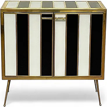 Sideboard with 2 black and white doors